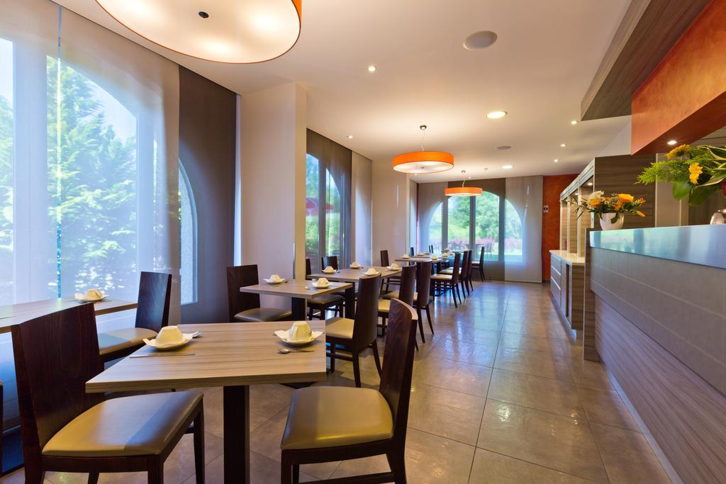 אלבי-סיר-שראן Logis Albhotel Grill מראה חיצוני תמונה